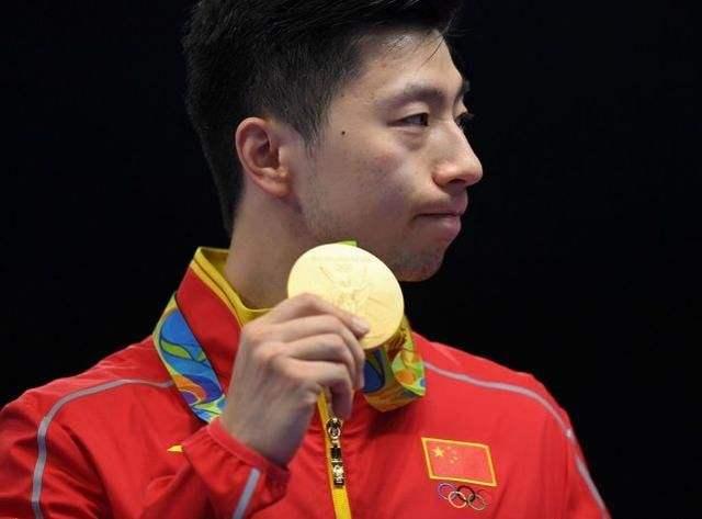 亚冬会寄予 亚冬会寄予